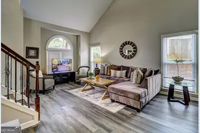 10640 Victory Gate Drive, Johns Creek, GA 30022 - Photo 7