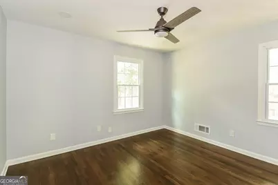 2730 Cedarbrook Drive, Marietta, GA 30066 - Photo 9