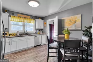 6575 Hidden Brook Trail, South Fulton, GA 30349 - Photo 9