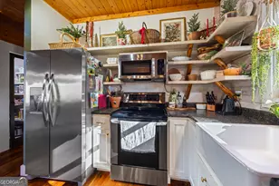 3703 Lankford Rd, Lavonia, GA 30553 - Photo 27