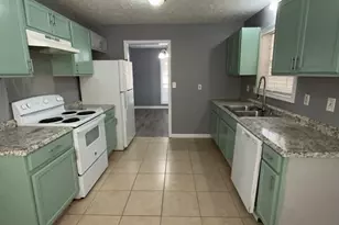 1682 Charmeth Rd, Lithonia, GA 30058 - Photo 9