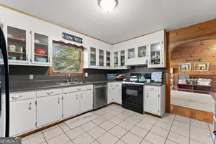 1688 Ben Jones Rd, Clarkesville, GA 30523 - Photo 7