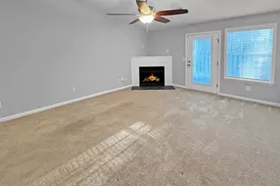 1653 Summerwoods Cir, Griffin, GA 30224 - Photo 7