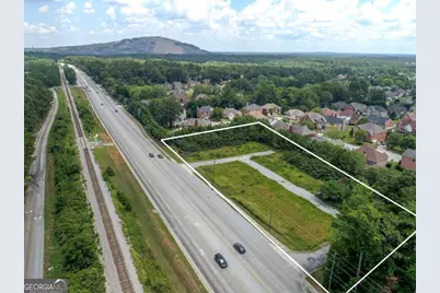 758 S Stone Mountain Lithonia Road, Stone Mountain, GA 30083 - Photo 5