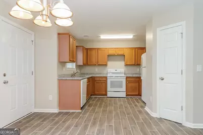 312 Harris Avenue, Locust Grove, GA 30248 - Photo 5