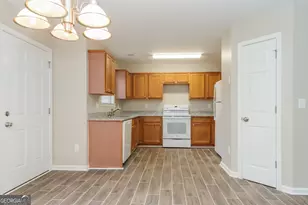 312 Harris Ave, Locust Grove, GA 30248 - Photo 5