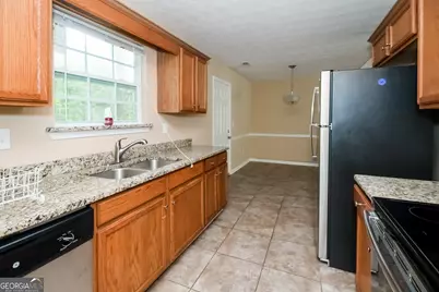 685 Nassau Street, Forest Park, GA 30297 - Photo 3