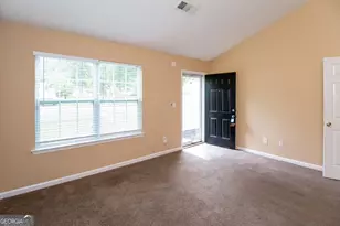 685 Nassau St, Forest Park, GA 30297 - Photo 5
