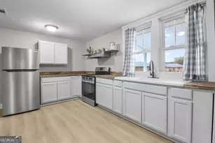 373 S Main St, Pembroke, GA 31321 - Photo 11