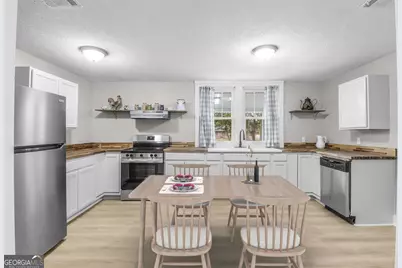 373 S Main Street, Pembroke, GA 31321 - Photo 13