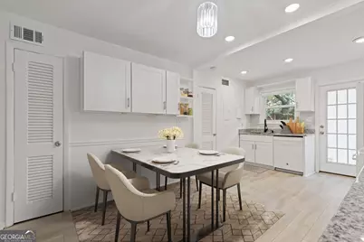 3510 Roswell Road NW #APT C2, Atlanta, GA 30305 - Photo 7