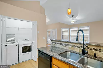 5062 Kathryn Glen Drive, Acworth, GA 30101 - Photo 15