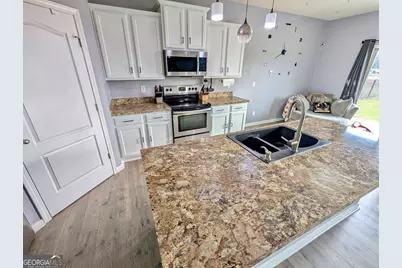 215 Brooklet Circle, Saint Marys, GA 31558 - Photo 9