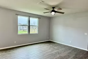 215 Brooklet Cir, Saint Marys, GA 31558 - Photo 9