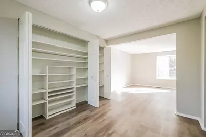 5200 Martins Crossing Road, Stone Mountain, GA 30088 - Photo 5