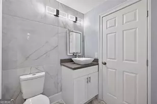 1074 Peachtree Walk NE, Atlanta, GA 30309 - Photo 15