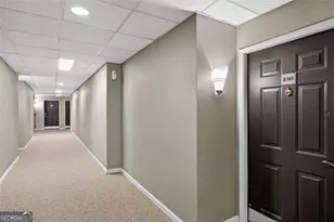 1074 Peachtree Walk NE, Atlanta, GA 30309 - Photo 3