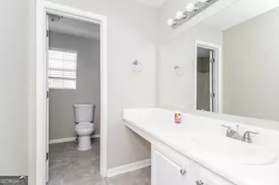 9403 Highland Ridge, Jonesboro, GA 30238 - Photo 9