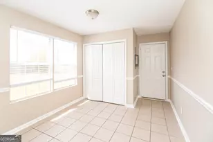 9403 Highland Ridge, Jonesboro, GA 30238 - Photo 5