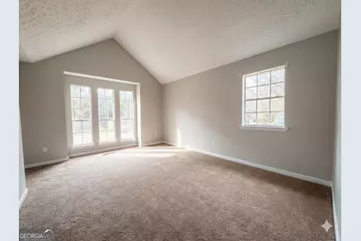 411 Fawnbrook Circle, Griffin, GA 30223 - Photo 5
