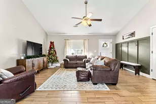 152 Mathews Rd, Milner, GA 30257 - Photo 5