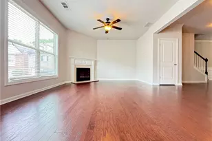 1044 Haley Woods Ln, Lawrenceville, GA 30043 - Photo 7