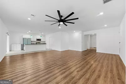 131 College Street, Kingsland, GA 31548 - Photo 17