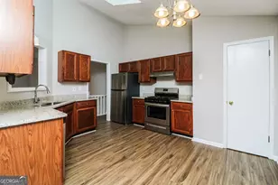 2068 Winsburg Dr NW, Kennesaw, GA 30144 - Photo 9