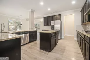 7691 Brazos Trail, Fairburn, GA 30213 - Photo 11