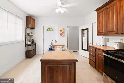 42 Poplar Street NE, Porterdale, GA 30014 - Photo 7