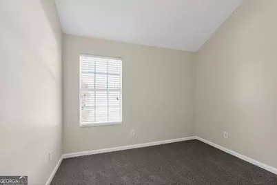 4121 Ravenwood Court, Union City, GA 30291 - Photo 9