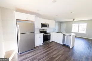 218 Evans Ter, Statesboro, GA 30458 - Photo 5