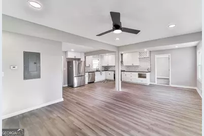 5205 Silhouette Lane SW, Mableton, GA 30126 - Photo 7