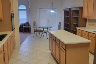 1086 Rowanshyre Cir, McDonough, GA 30253 - Photo 5