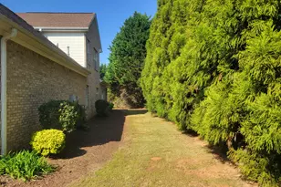 1086 Rowanshyre Cir, McDonough, GA 30253 - Photo 15