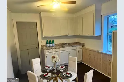 621 W Jones Avenue, Statesboro, GA 30458 - Photo 3