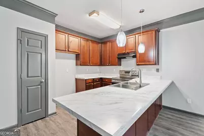 5008 Lower Elm Street, Atlanta, GA 30349 - Photo 9