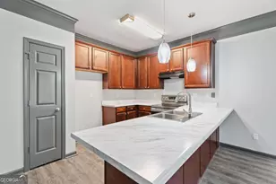 5008 Lower Elm St, Atlanta, GA 30349 - Photo 9