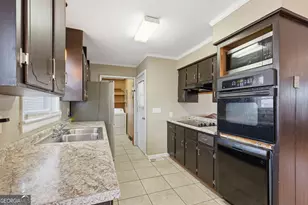 15 Putnam St, Royston, GA 30662 - Photo 11