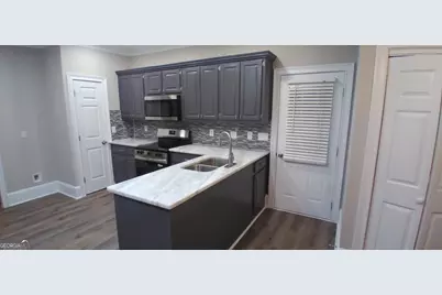 2904 Chesterfield Way SE, Conyers, GA 30013 - Photo 3