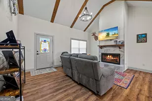 169 View St, Clarkesville, GA 30523 - Photo 9