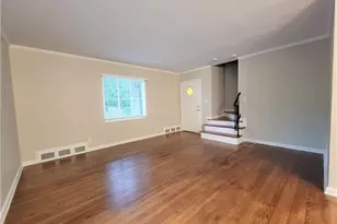 1321 Stillwood NE Unit B Dr, Atlanta, GA 30306 - Photo 3