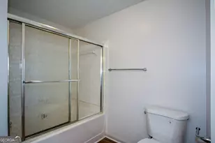 5460 Hampton Ct, College Park, GA 30349 - Photo 37