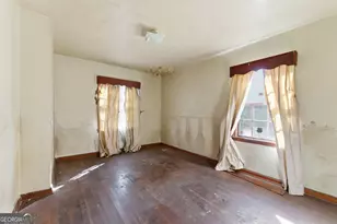 914 Edwin St NW, Atlanta, GA 30318 - Photo 15