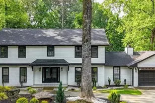 3270 Brookview Dr, Marietta, GA 30068 - Photo 1