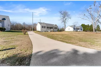 137 Sherrell Drive, Cleveland, GA 30528 - Photo 5