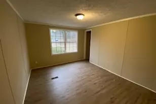 1368 Dee Kennedy Rd, Auburn, GA 30011 - Photo 11