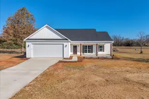 1562 Lexington Dr, Dublin, GA 31021 - Photo 7