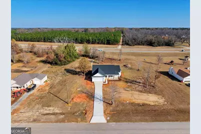 1562 Lexington Drive, Dublin, GA 31021 - Photo 3