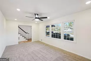 1605 Plover Rd, Jonesboro, GA 30238 - Photo 7